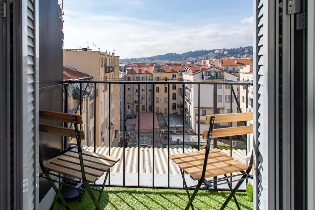 L33 2p Jean Medecin Centrale/ 2 Balcony & Ac Apartment Nice